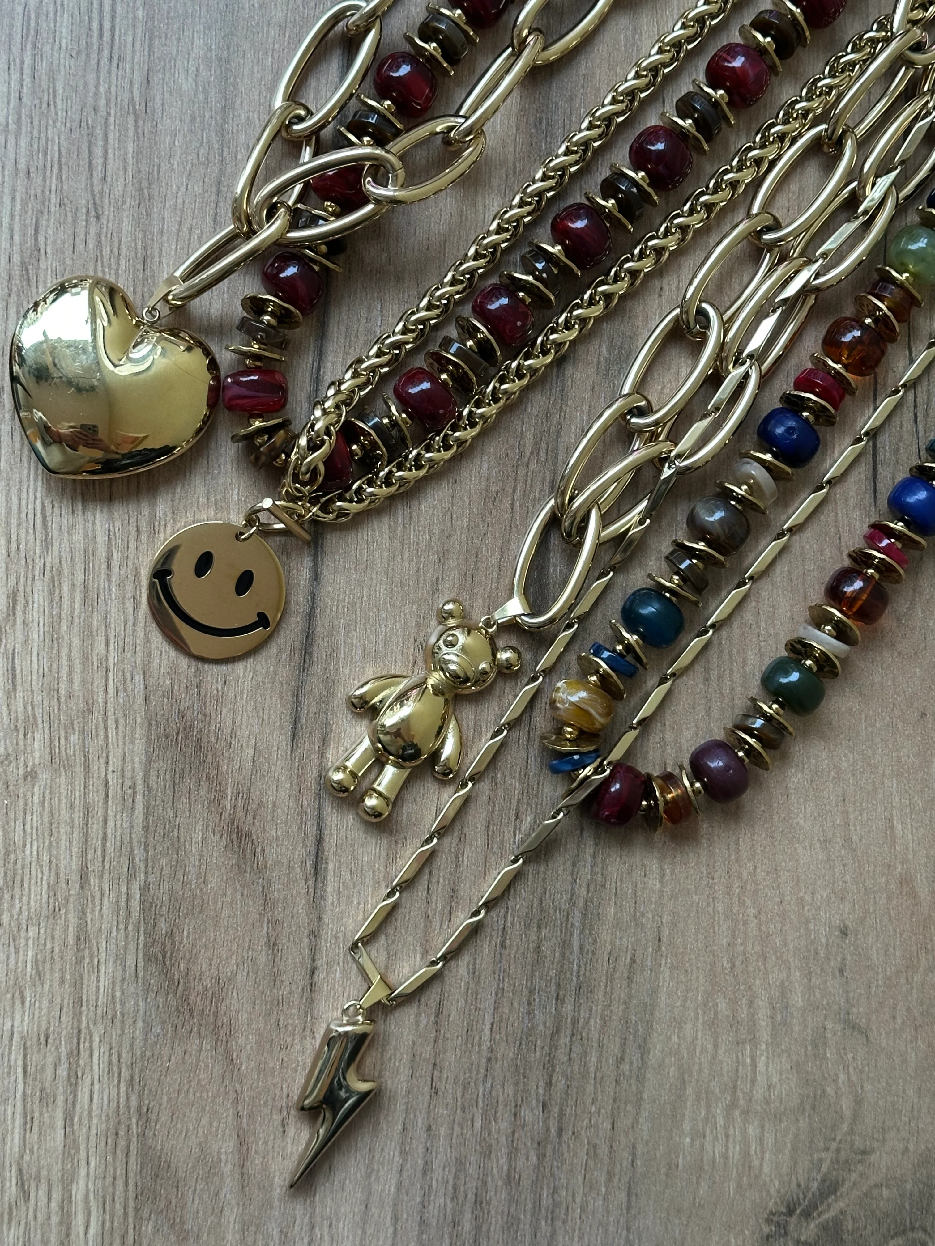 BEAR CHARM NECKLACE - Image 3
