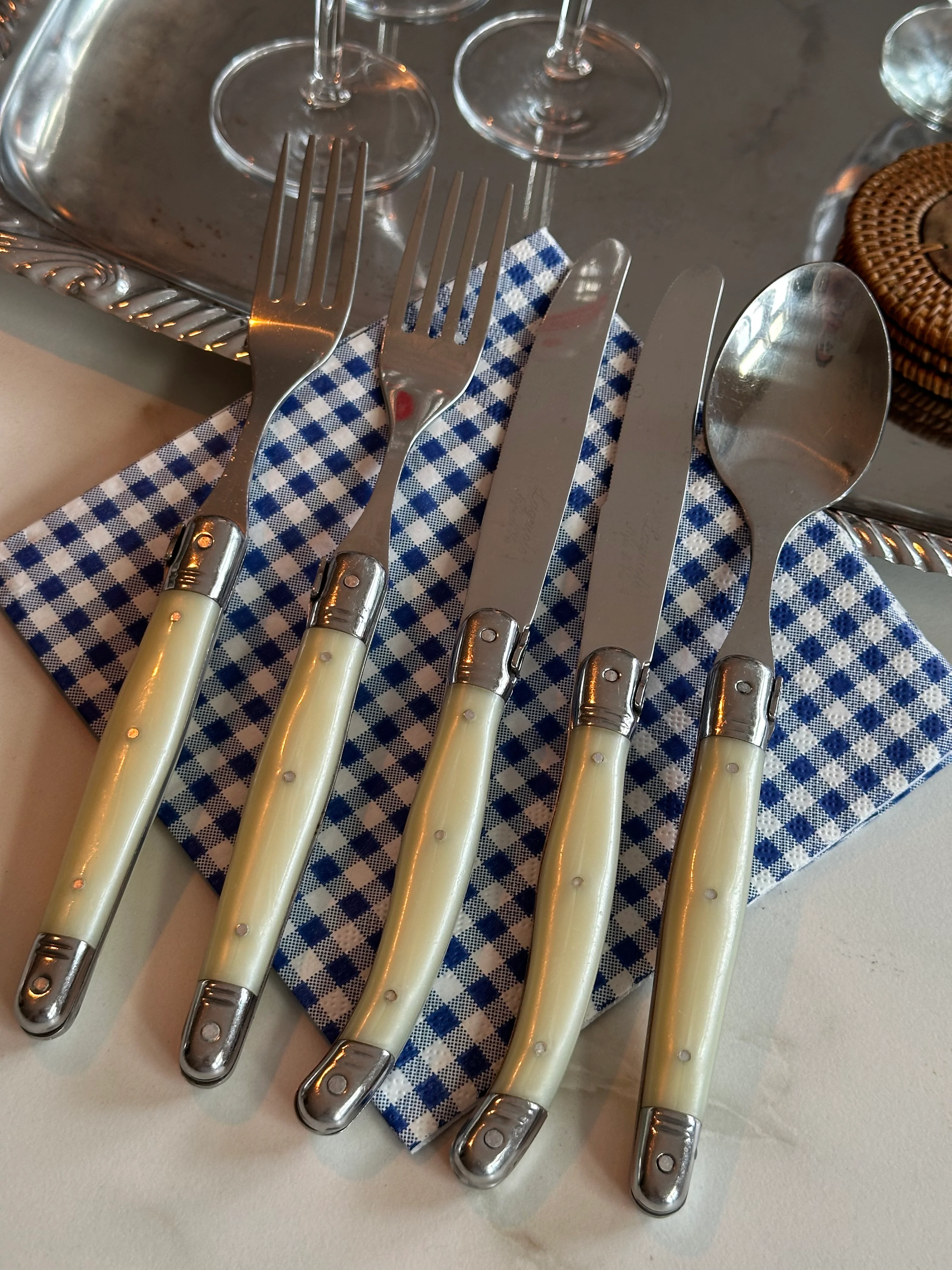 Laguiole Style de Vie Premium Line bestek set parelmoer – 5-delig – Frans bistro bestek - Image 5