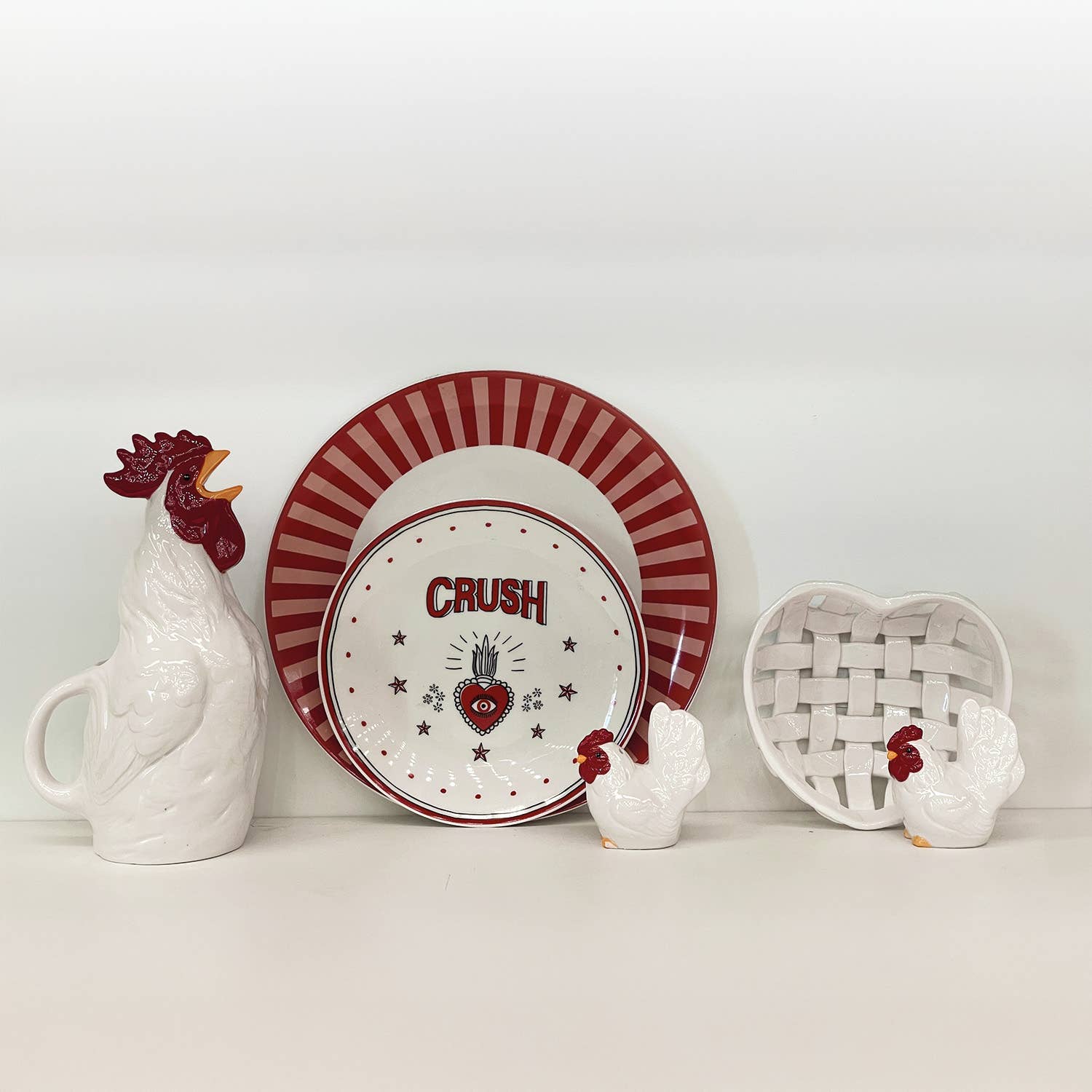 Zout- en peperstel met haantjes van aardewerk - speelse tafelstyling - Image 2