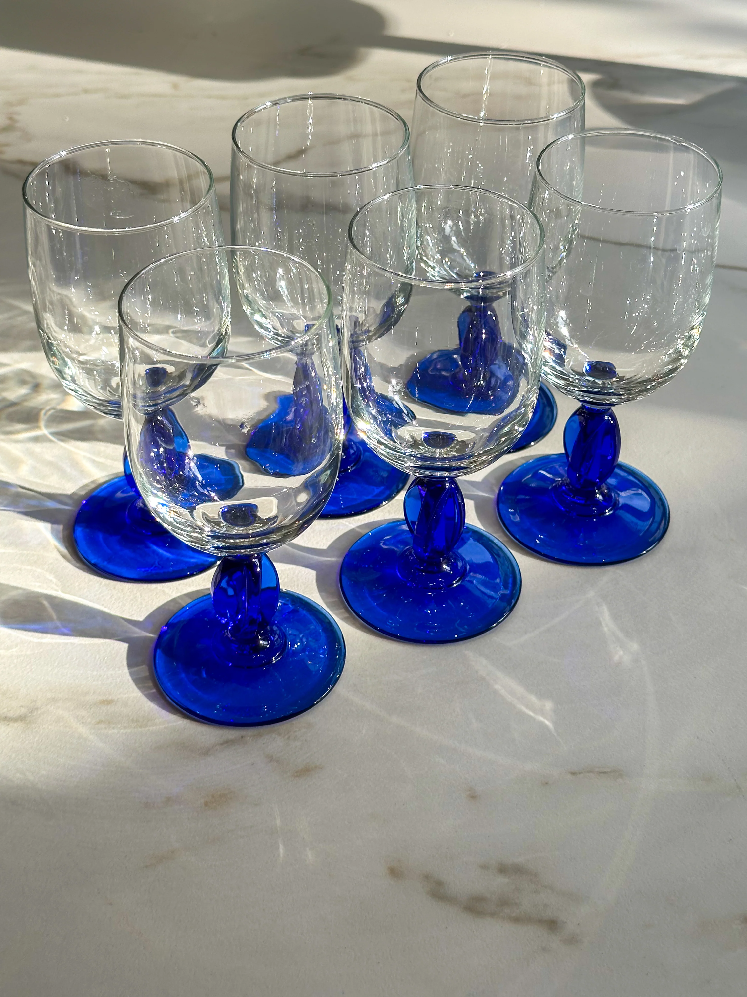 Vintage Luminarc blauwe glazen op voet – set van 6 - Image 2