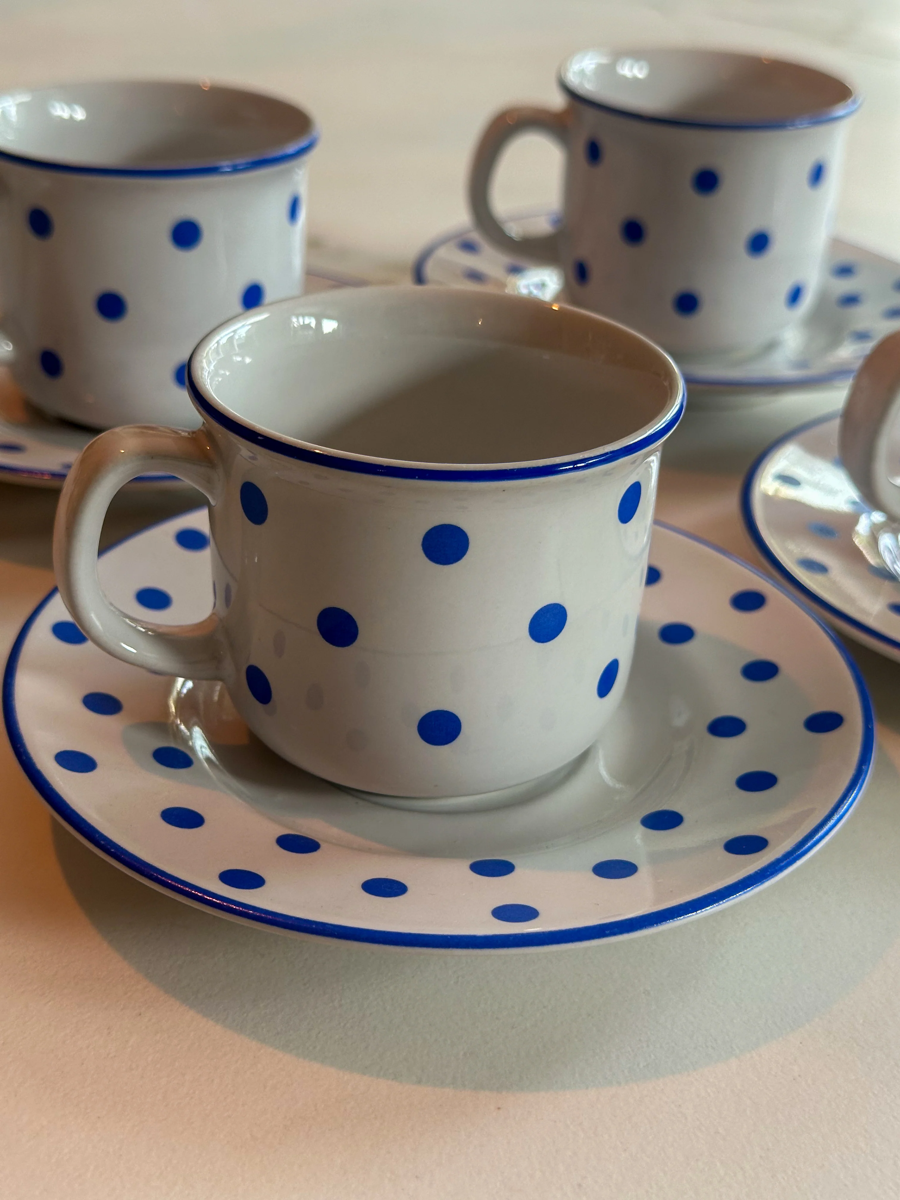 Vintage Blue Dots espresso kopjes set | Pools aardewerk | 4 stuks - Image 2
