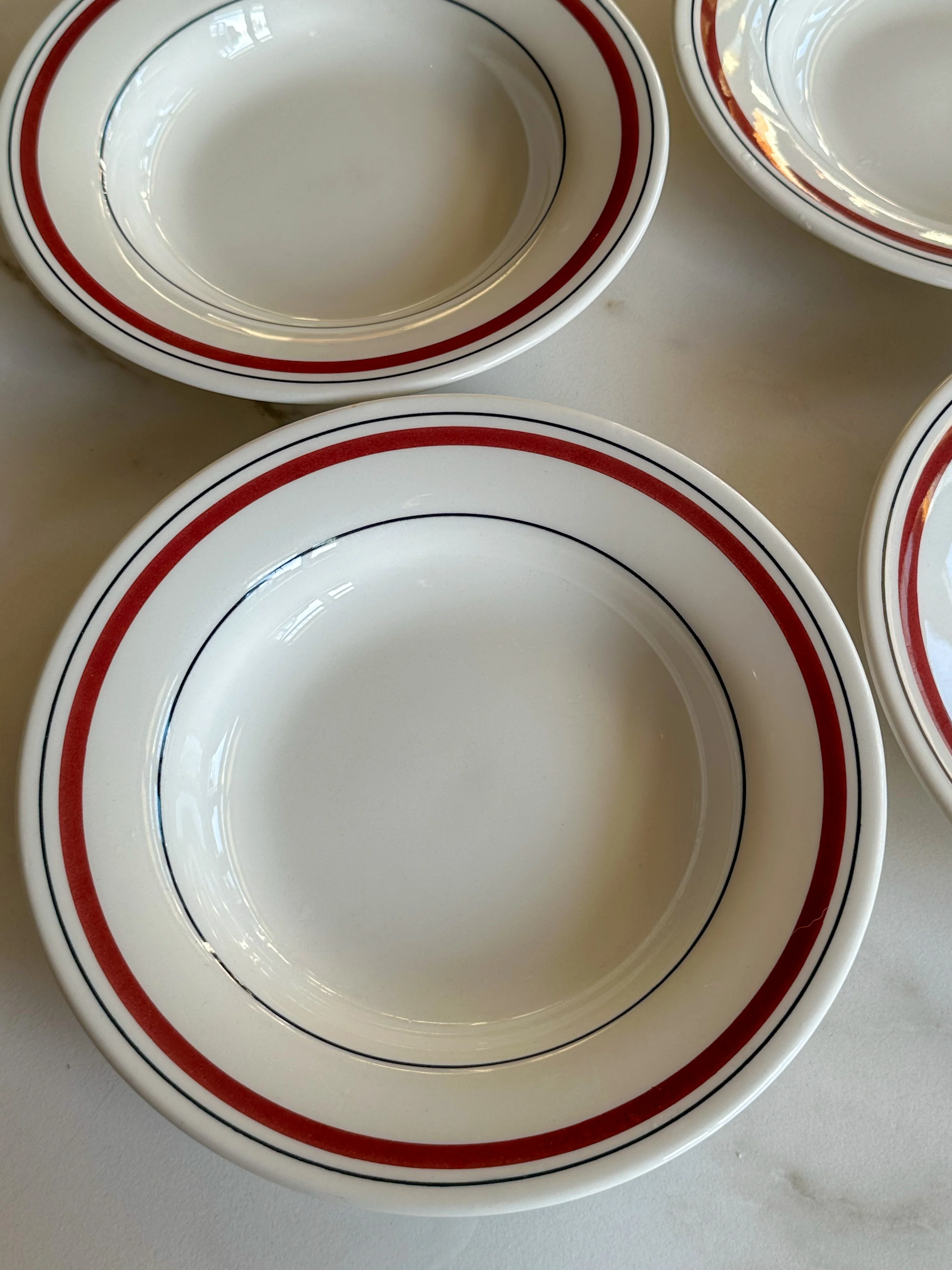 Vintage Churchill diepe borden set van 4 – bordeaux bistro servies England