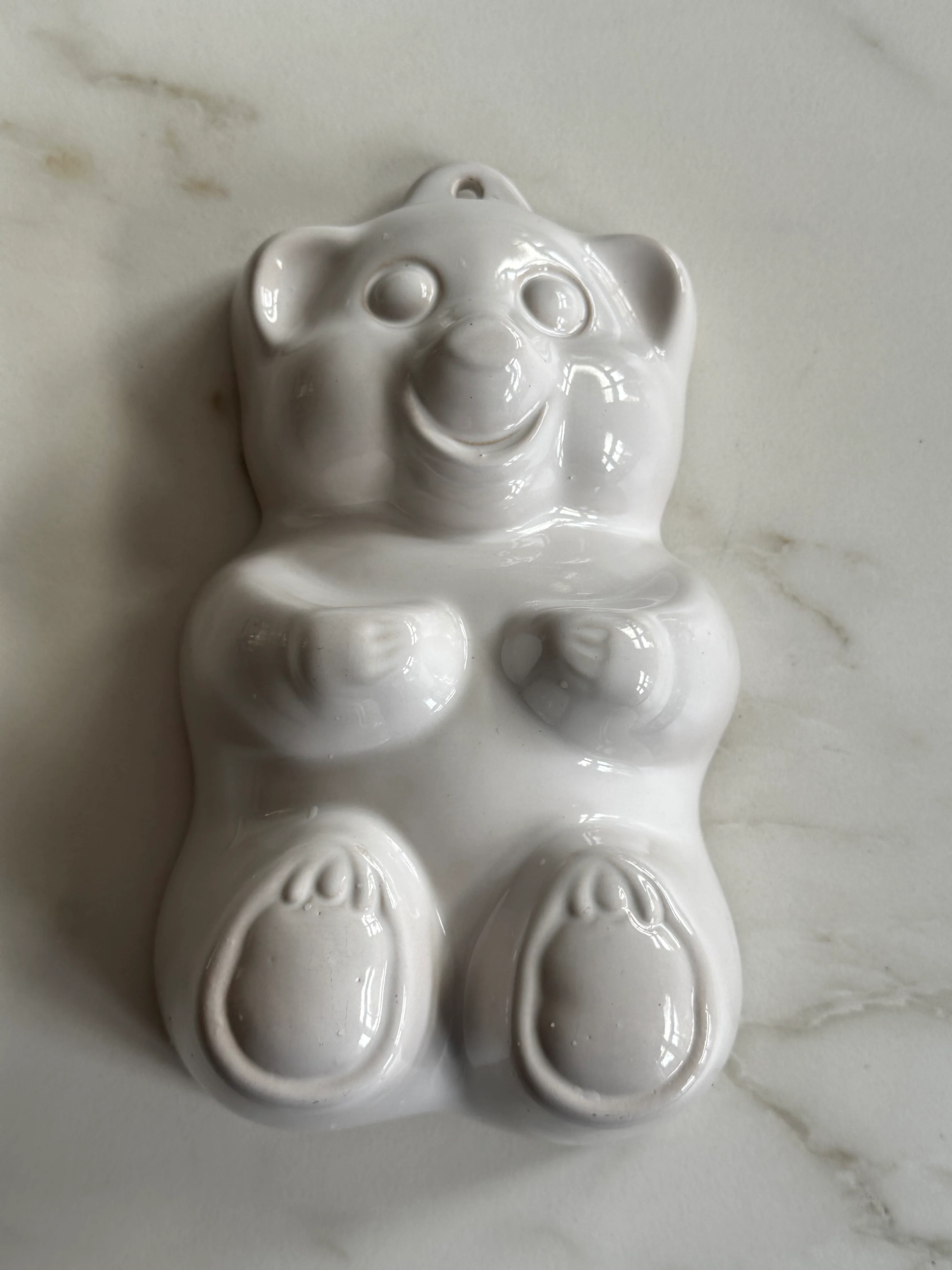 Vintage Keramieken Beer Puddingvorm – Wit Aardewerk