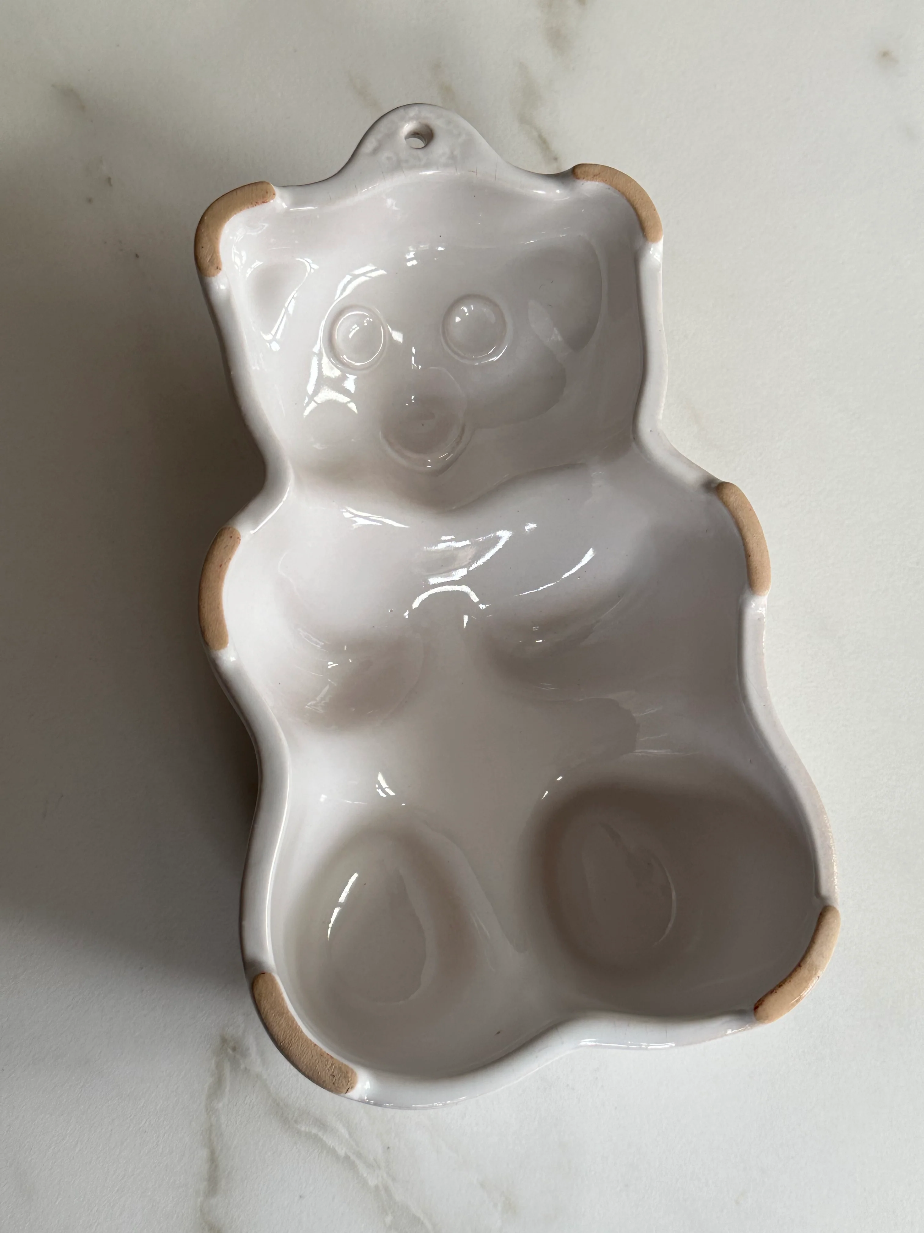 Vintage Keramieken Beer Puddingvorm – Wit Aardewerk - Image 3