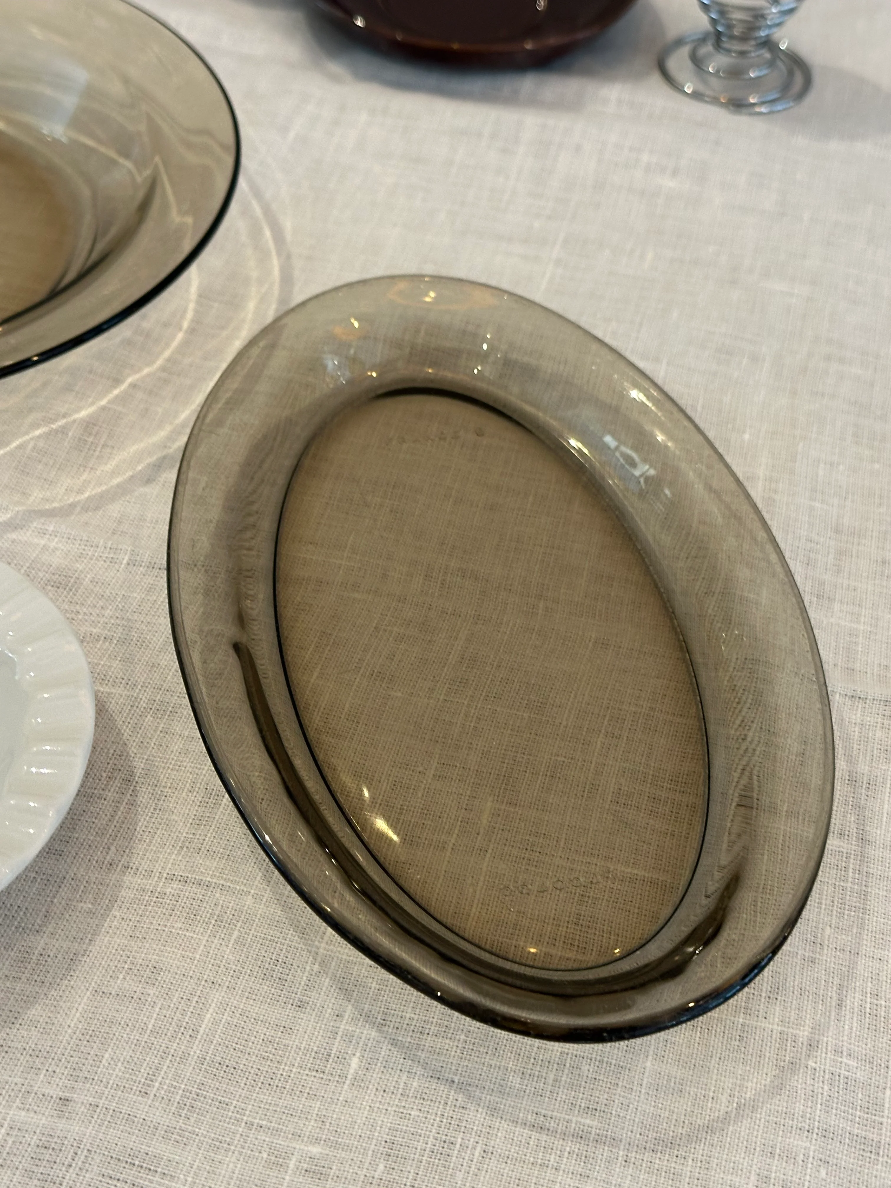 Vintage ovale schaal van rook glas uit Frankrijk - Image 5