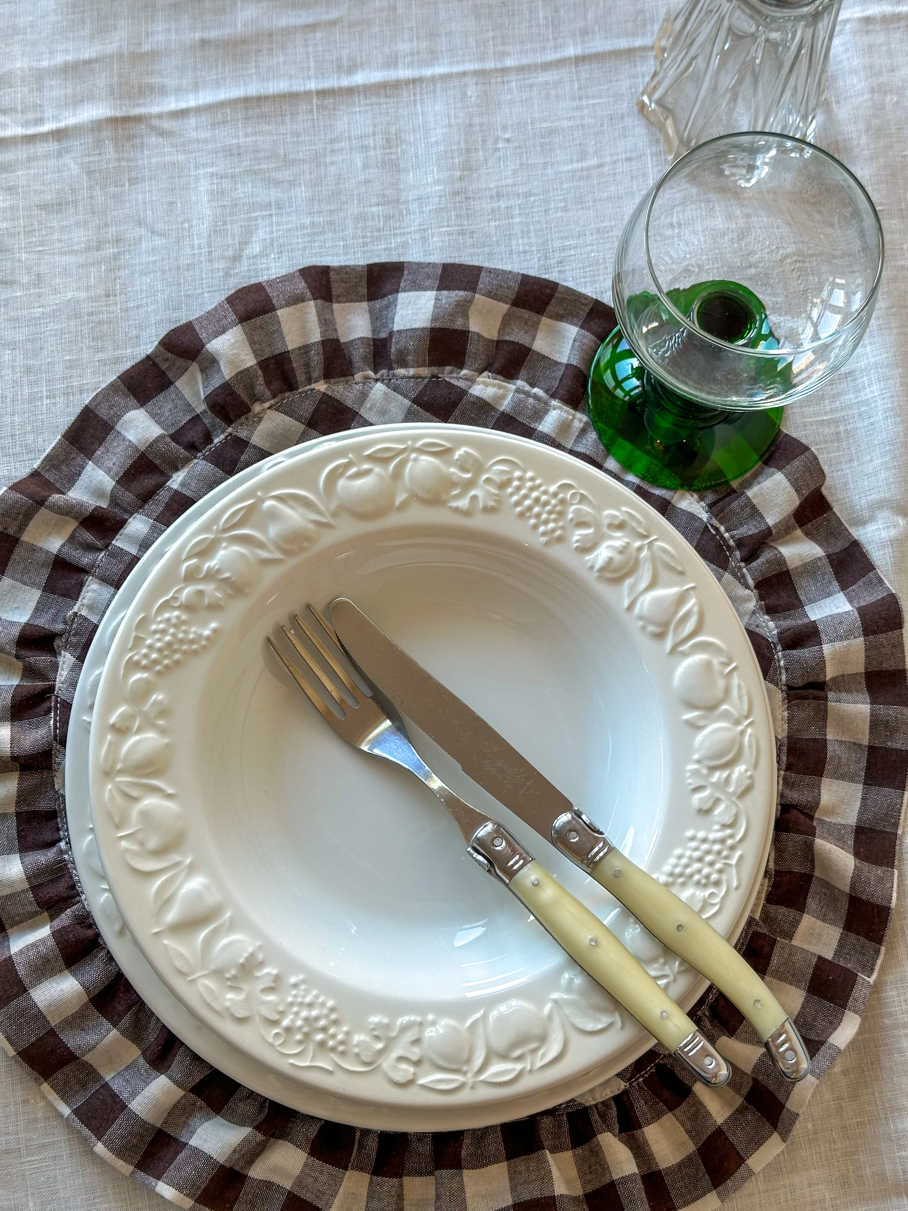 Vintage Quadrifoglio Italy diepe borden set van 4 – Italiaans reliëf servies wit - Image 2