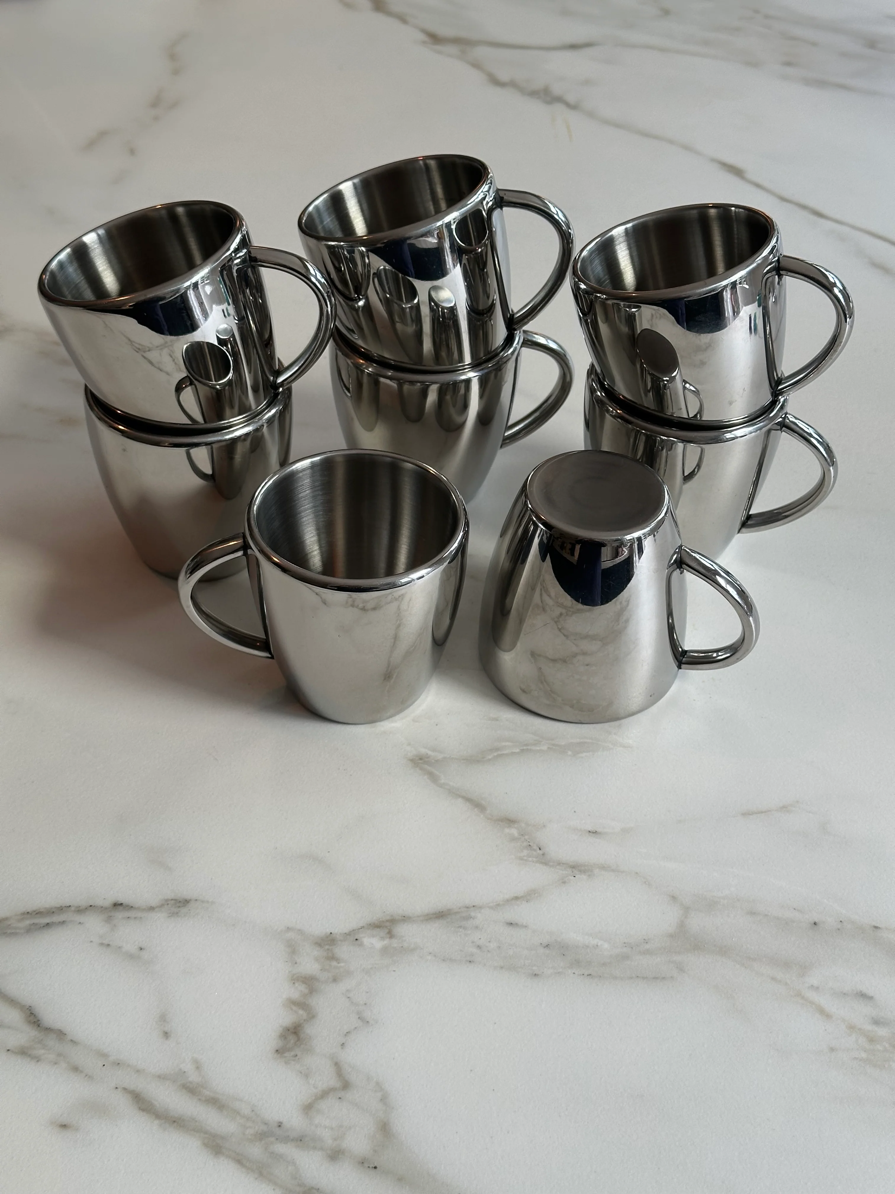 Vintage RVS Mokken – Set van 4 – Hotel Chic Stainless Steel Cups - Image 5