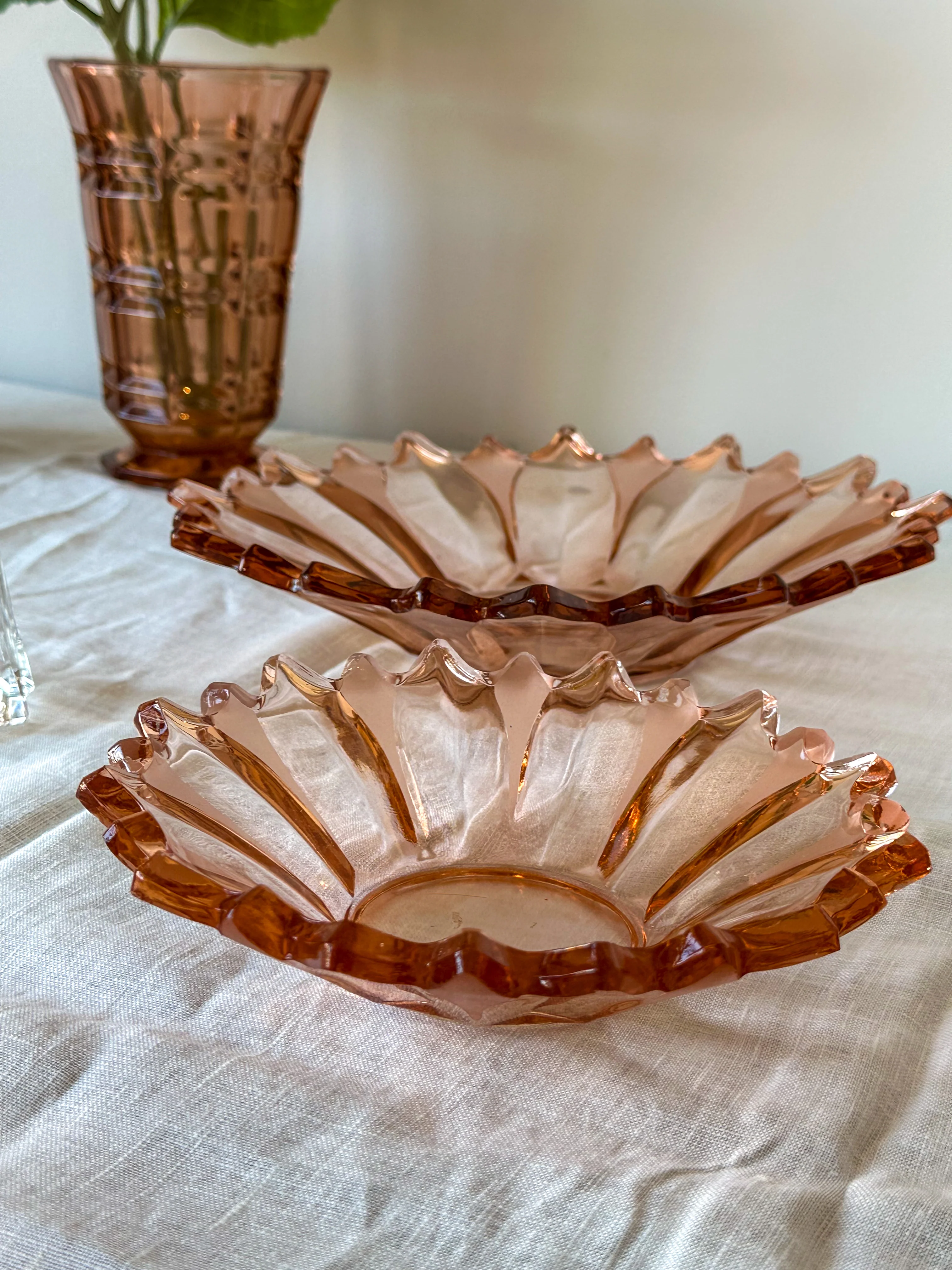 Vintage schalen set Rosaline glas - Image 4