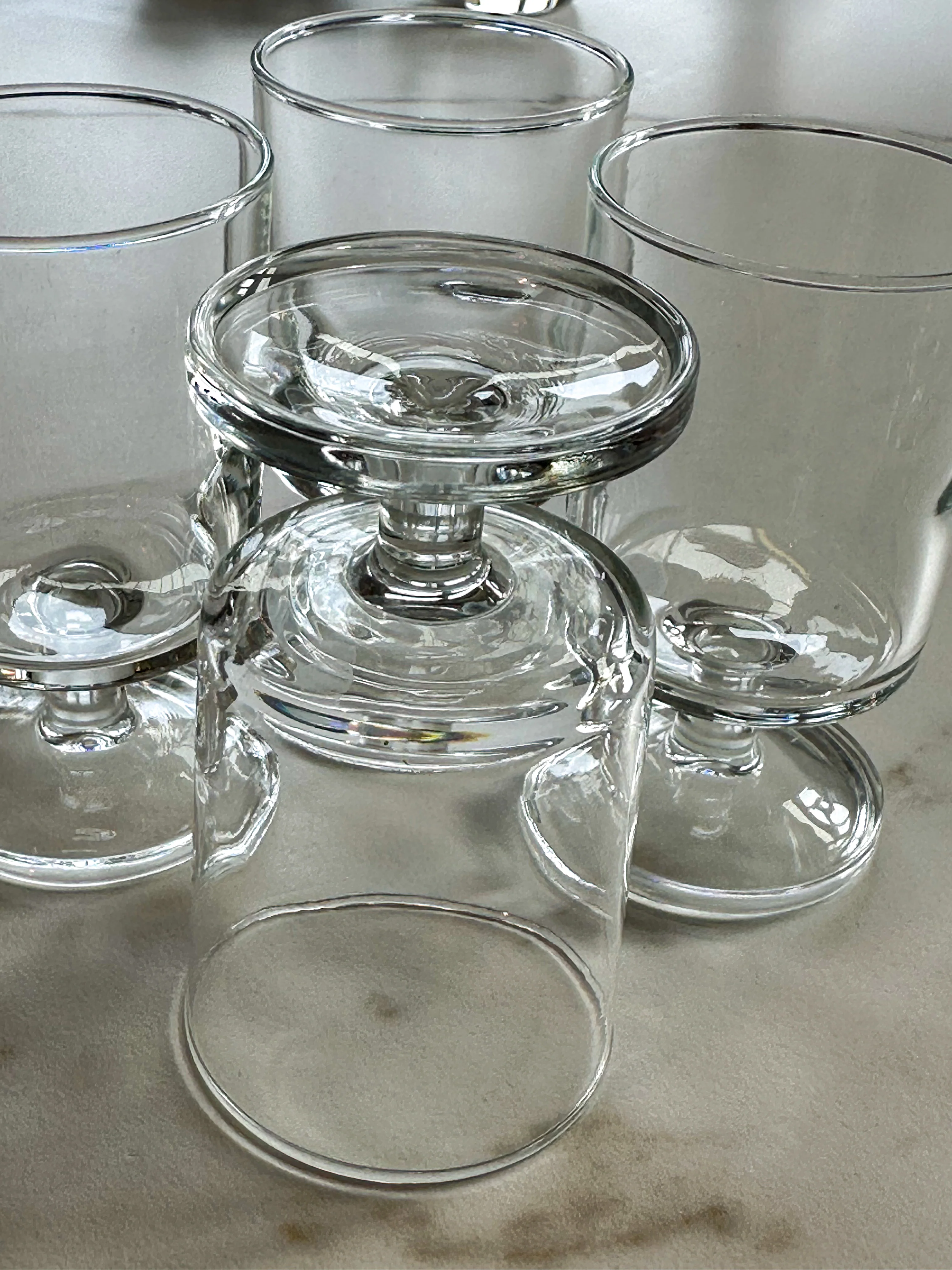 Vintage Transparante Glazen Set van 4 | Retro Design Drinkglazen - Image 4