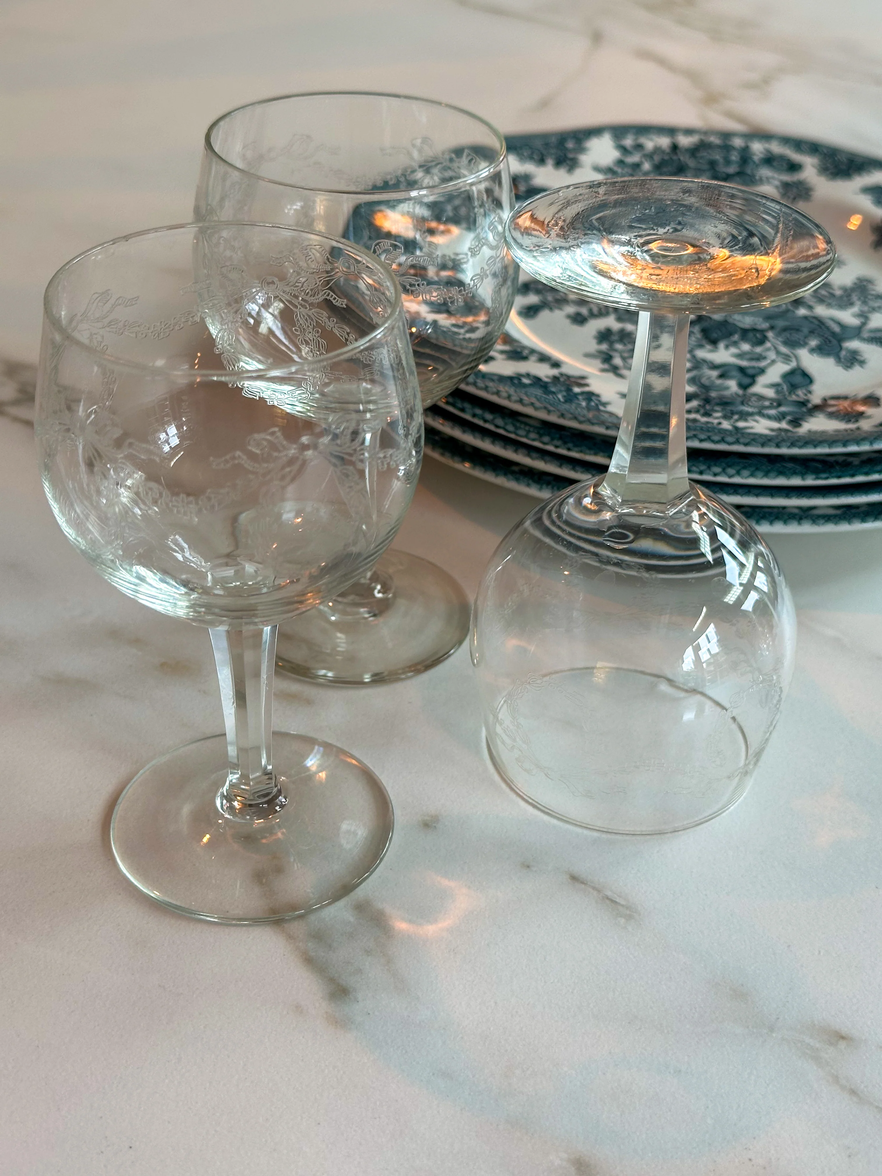 Vintage Wijnglazen met Geëtste Strikken – Set van 3 - Image 6
