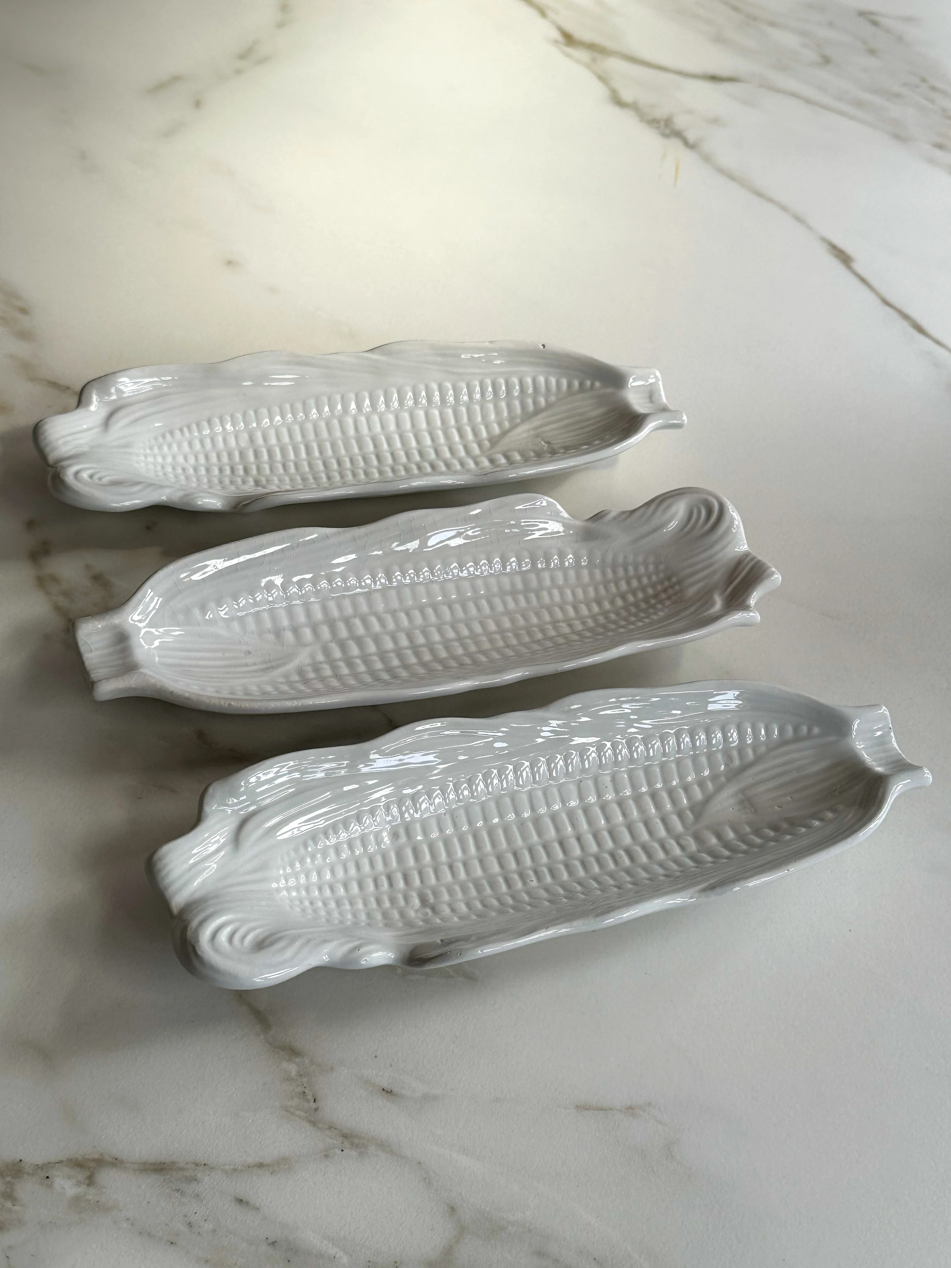 Vintage Witte Keramieken Mais Schaaltjes Set van 3 | Retro Serveerschaaltjes